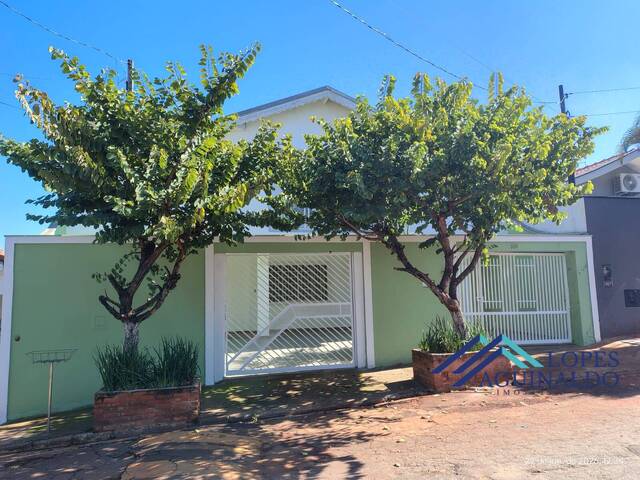 #40 - Casa para Venda em Tatuí - SP - 1